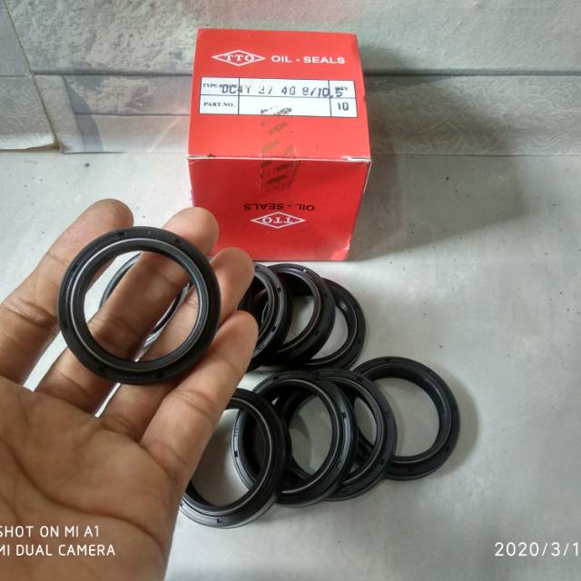 seal shock depan ns200