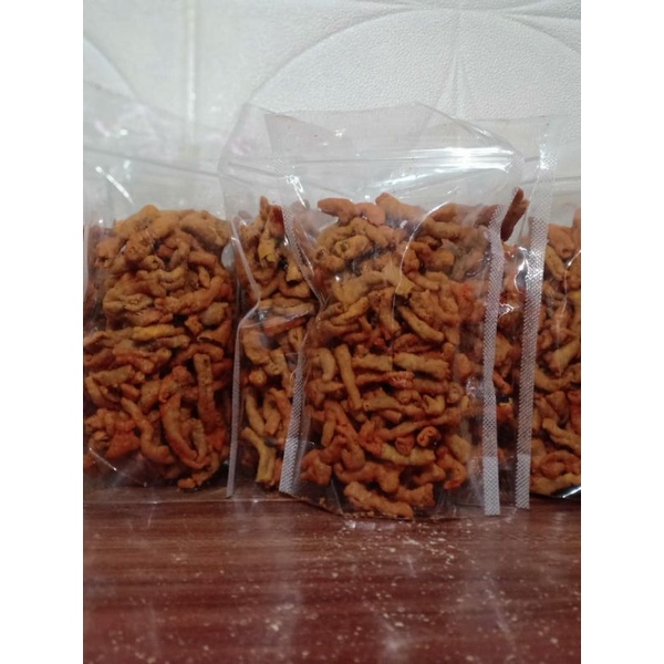 

Keripik Usus isi 120gr / keripik usus balado / kripik usus sapi panggang