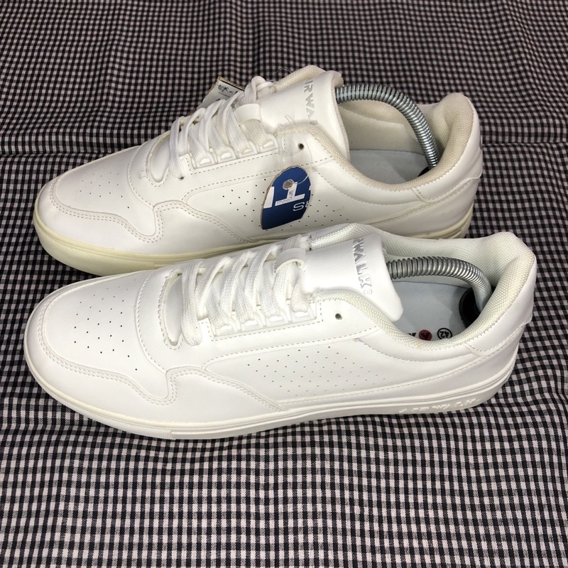 Airwalk milo leather white