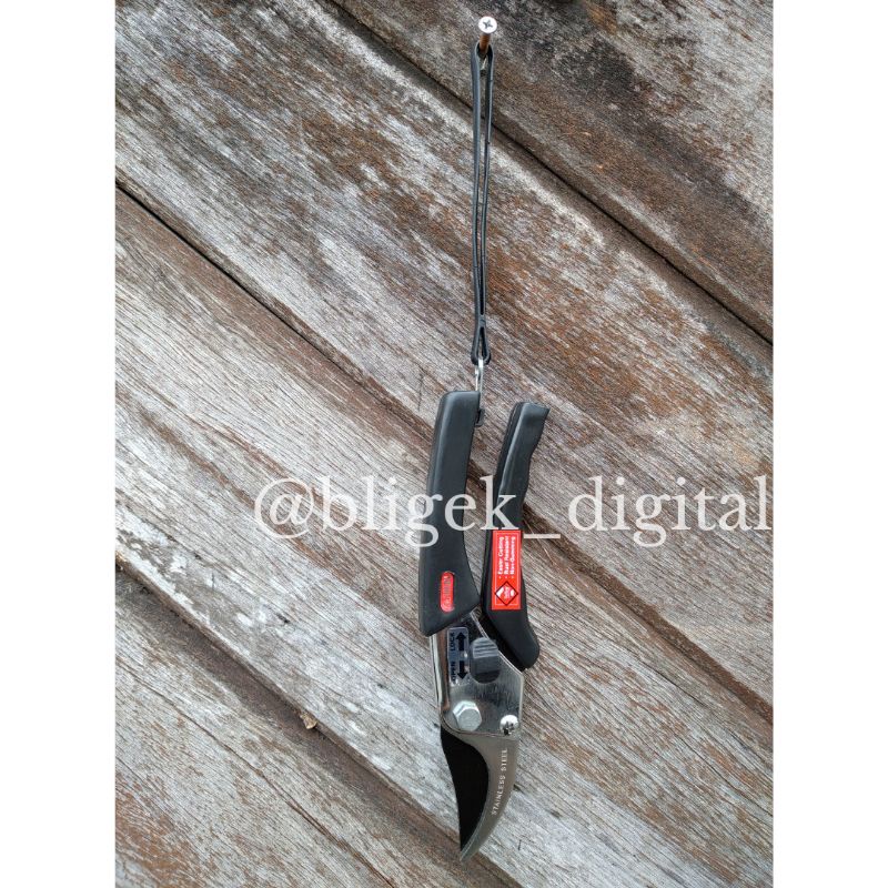 Gunting dahan / garden shears FUKUDA st 808-3