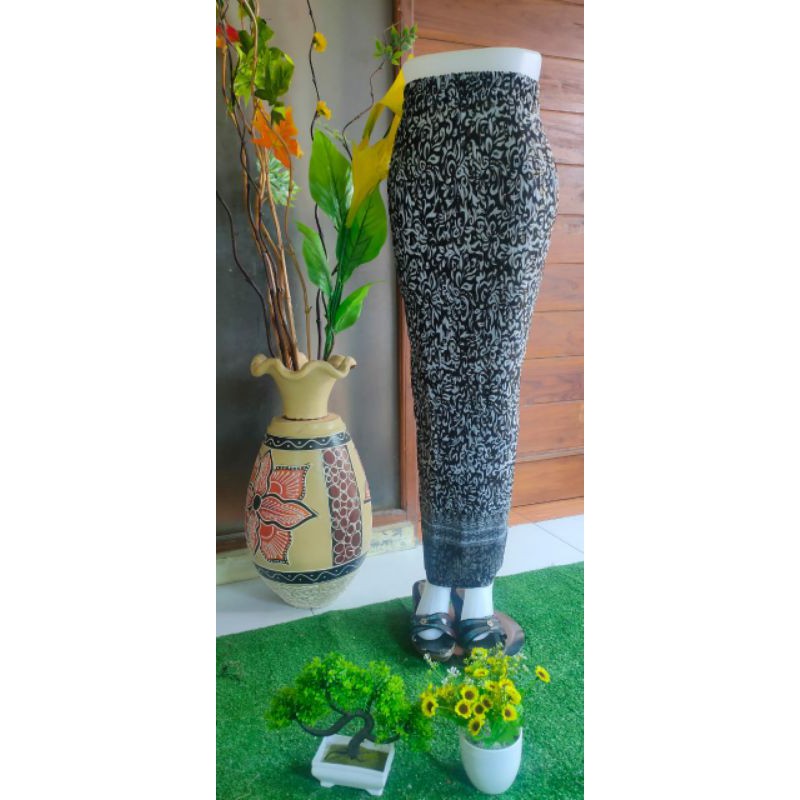 WM>KEBAYA SLENDANG MAYANG / BLOUS AMALIA / KEBAYA MODERN / KEBAYA KONDANGAN/ KEBAYA WISUDA9-R.P cacing silfer