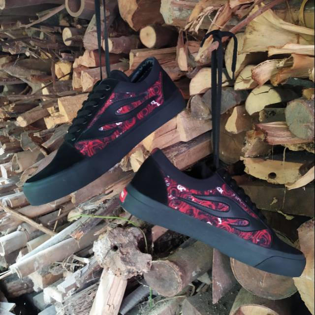 GDCK X Elfamous Arcana Rose