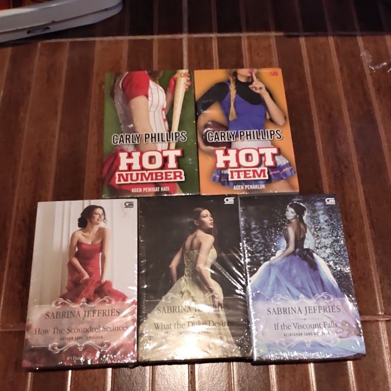 

paket novel terjemahan seri A bisa pilih judul