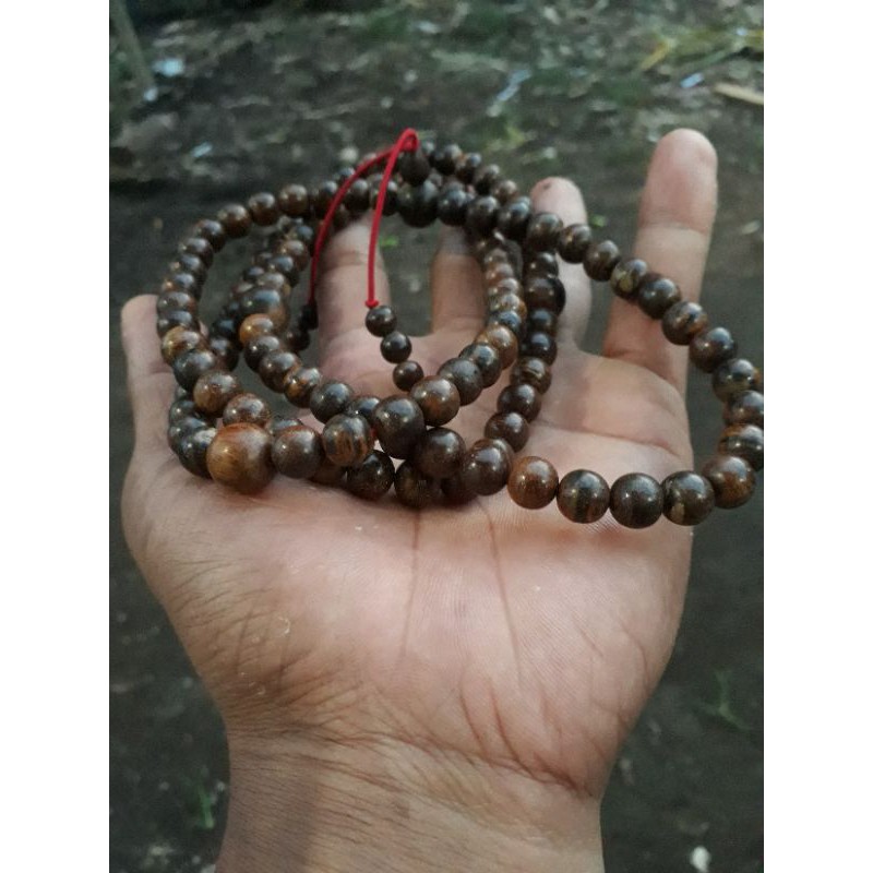 tasbih buddha kayu gaharu 108 butir