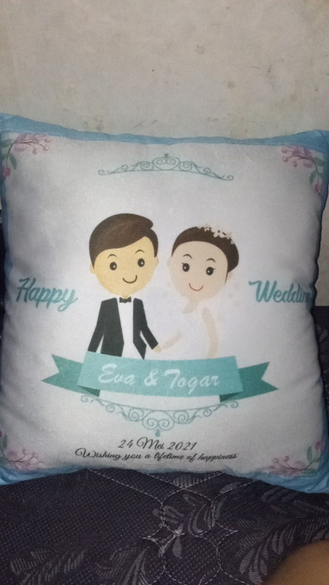 Hadiah Ulang Tahun / Kado Wisuda / Pernikahan Cetak Foto Bantal Custom