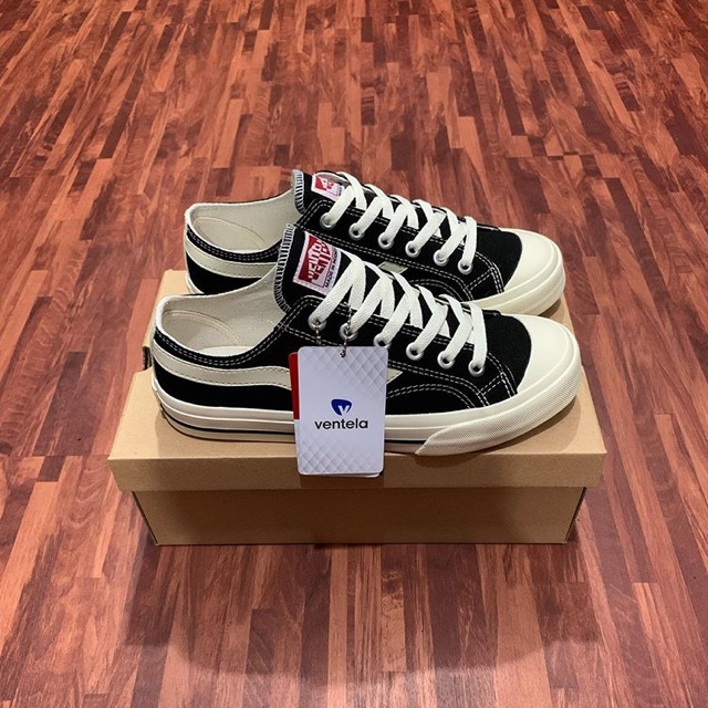 Ventela Public Low Black Natural
