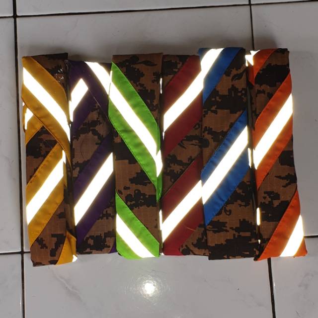 GROSIR SCARF PRAMUKA LORENG WARNA WARNI MENYALA