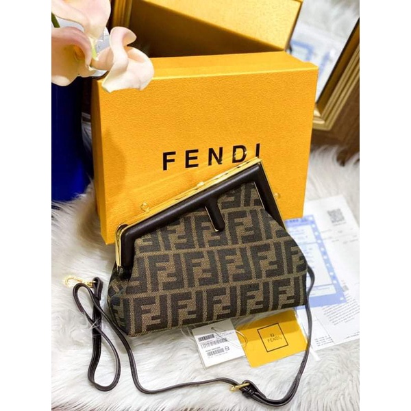 NEW ITEM FND CLUTH SONG FREE BOX