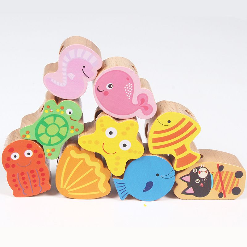 Wooden beads lacing toys / mainan meronce Kayu tinbox