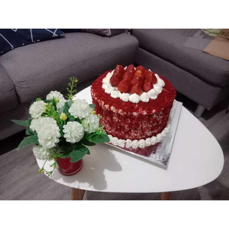 

Kue ultah Balikpapan Red velvet cake