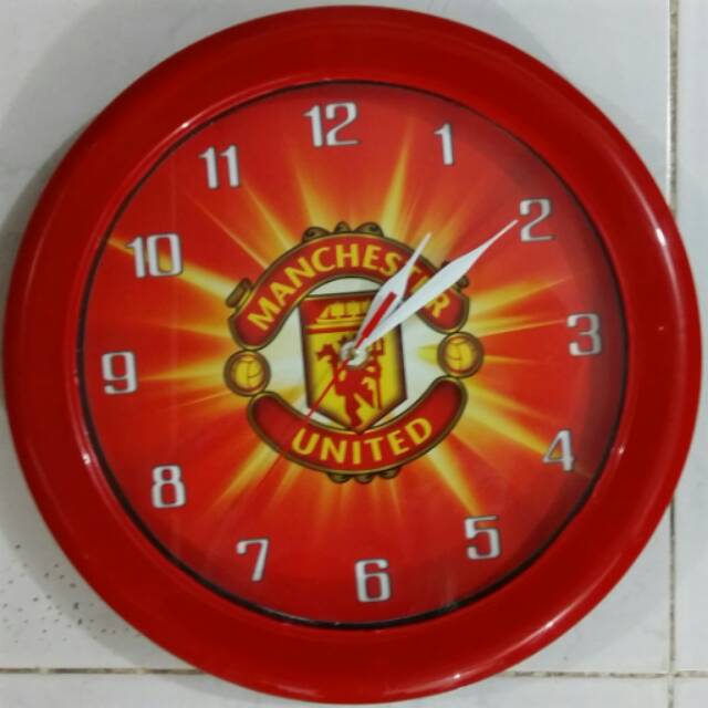 Jam dinding Bola