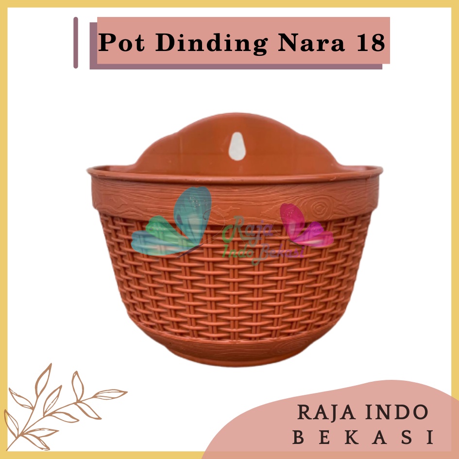 Pot Dinding Nara 18 Merah Bata Merah Coklat Terracota Terracotta Pot Dinding Tempel Tempel Dekorasi Bunga Hias Unik Panjang Kecil Rotan Gantung Pagar Murah Grosir  Pot Dinding Tempel Anyam Nara CJP 18 &amp; 20