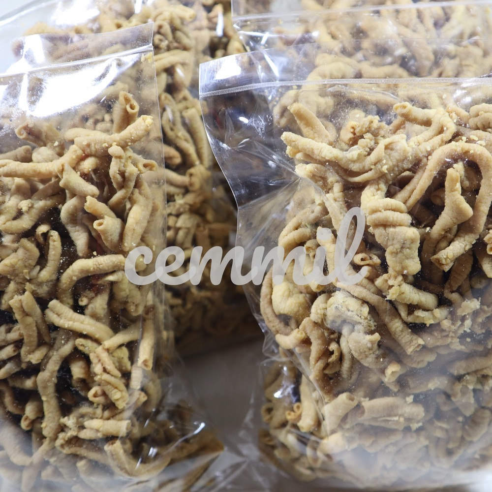 

KERIPIK USUS kiloan 400 gram / Aneka snack / camilan / jajan kiloan