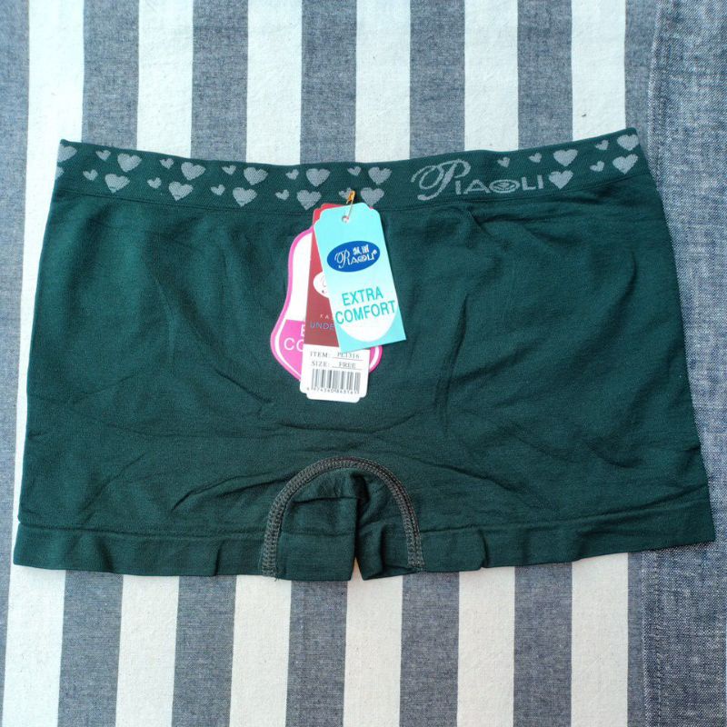 Boxer Wanita Halus Rajut Muat Besar / CD Boxer Jumbo Celana Dalam Wanita Jumbo Fit XXL Short 2in1