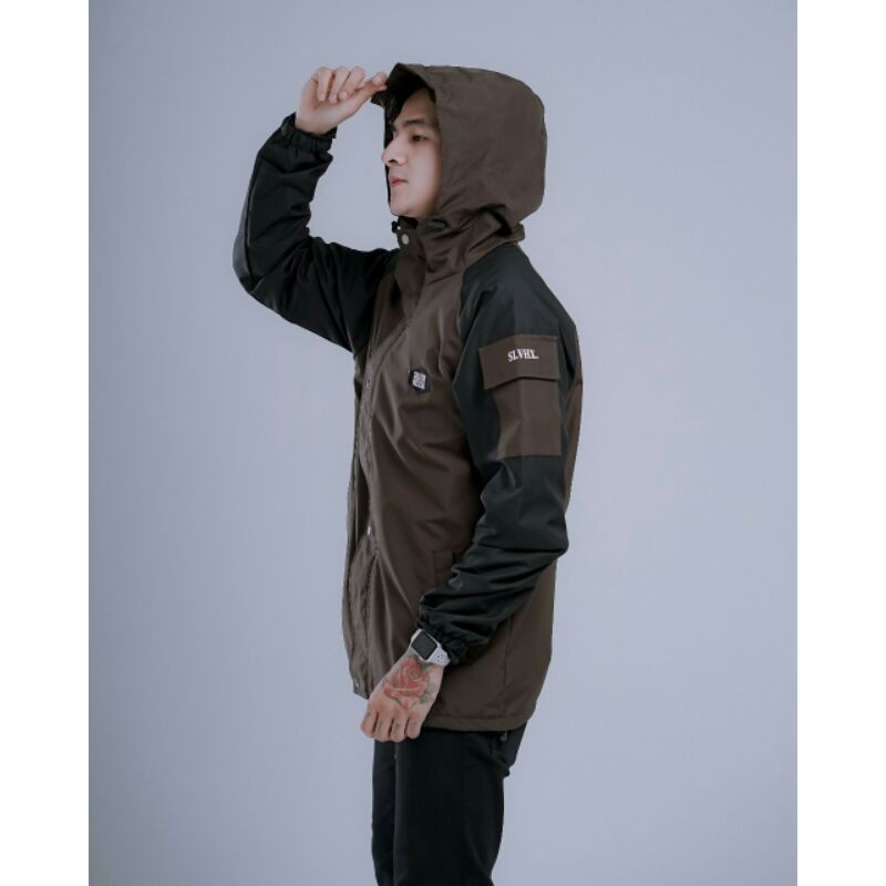 Jaket Casual Pria Jaket Parasut Jaket Outdoor Salviohexia Coklat Hitam