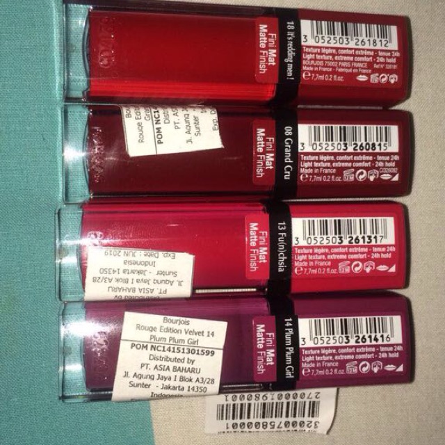 Bourjois Rounge Velvet