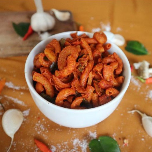 

Makaroni Bantet Pedas Daun Jeruk 100 gr (Pedas Nyozz) Snack Pedas Cemilan Murah