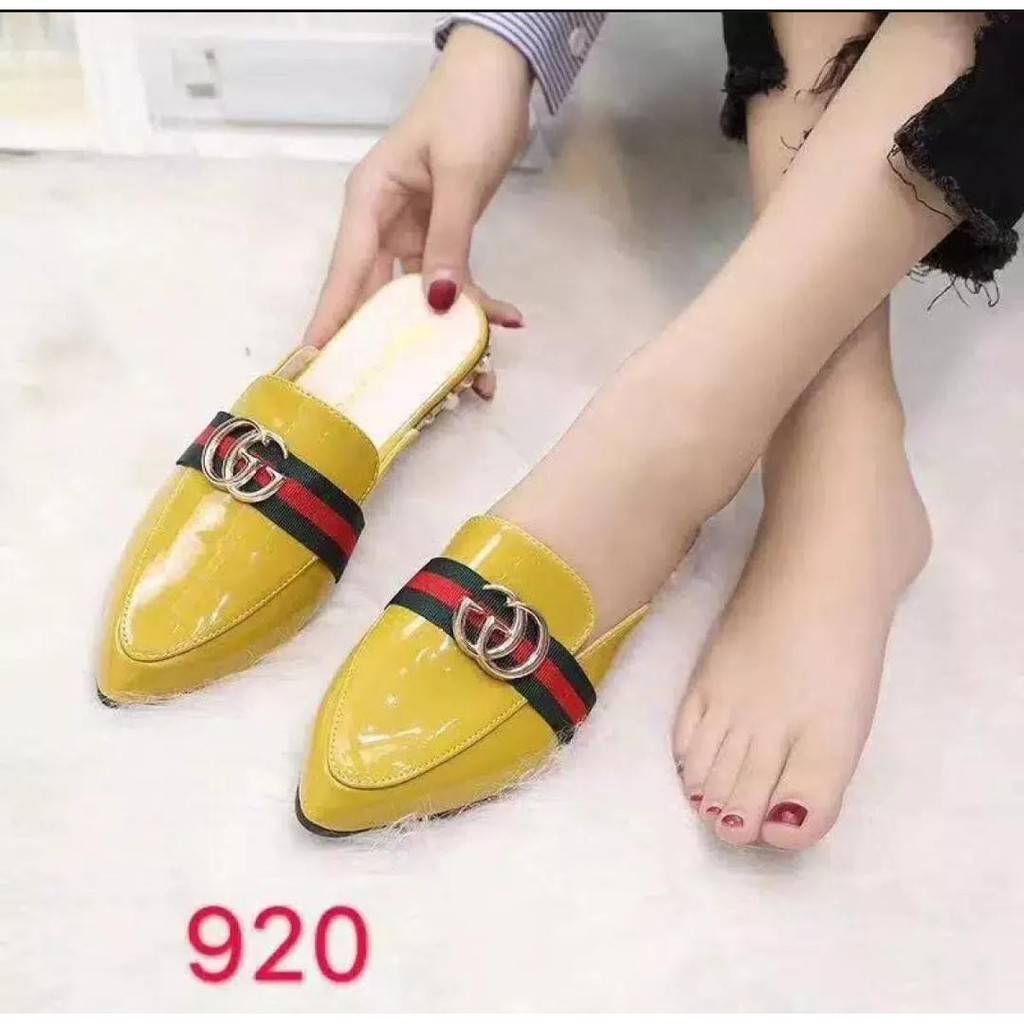 FLATSHOES WANITA GLOSSY ADT 10