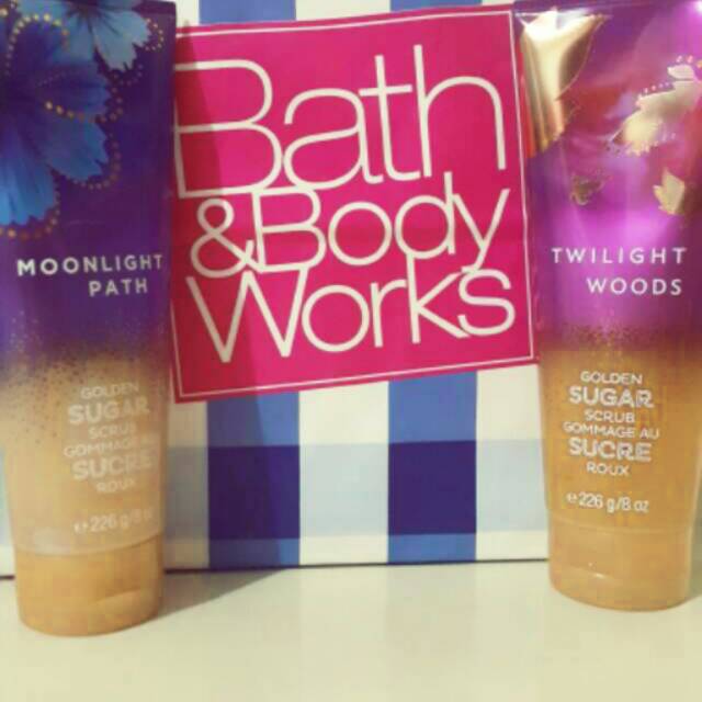 BATH & BODY WORKS TWILIGHT WOODS Golden Sugar Scrub GOMMAGE AU SUCRE ROUX 226 g/8 oz