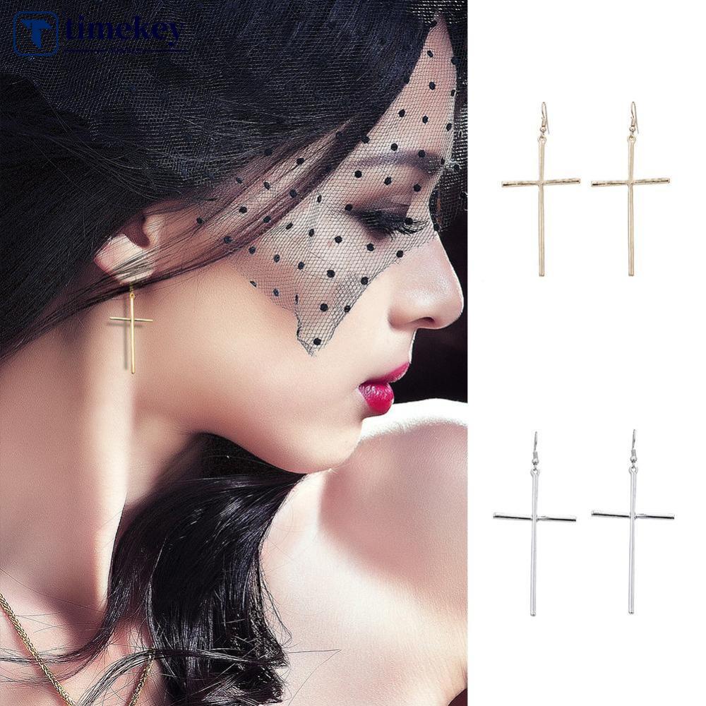 Timekey Anting Tusuk Gantung Bentuk Salib Bahan Stainless Steel Gaya Punk Rock Untuk Wanita A6K7