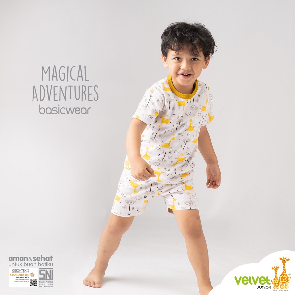 Baju Bayi Setelan Anak Kancing Pundak Pendek Celana Pendek Velvet Junior BasicWear Magical Adventures