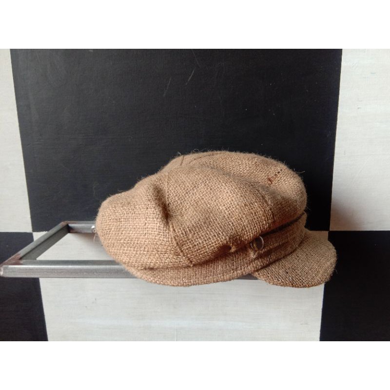 Topi Retro