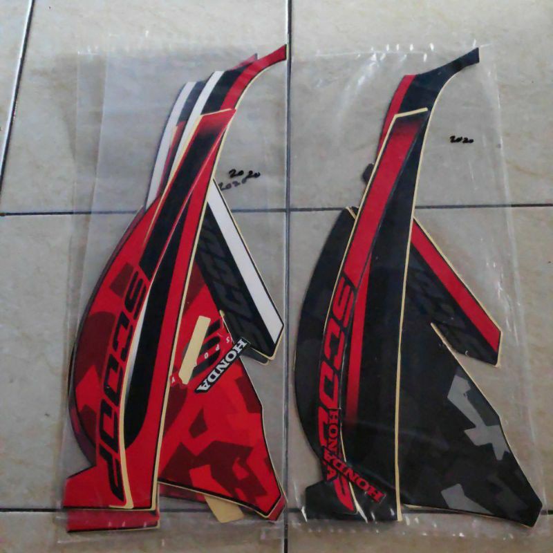 striping scoopy 2020