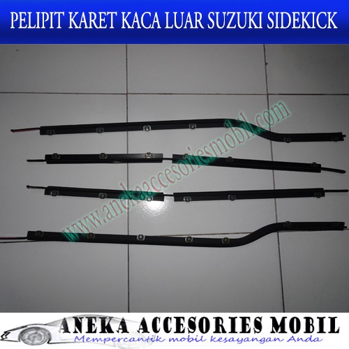 Pelipit Karet Kaca Luar / Pelipit Luar Kaca Suzuki Sidekick