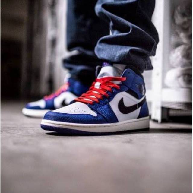 nike air jordan 1 mid deep royal blue