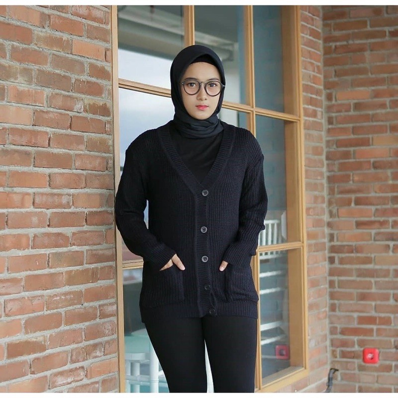 Merissa Outer Cardigan Rajut  Cardigan Rajut Kancing Saku Outer Merisa Knit