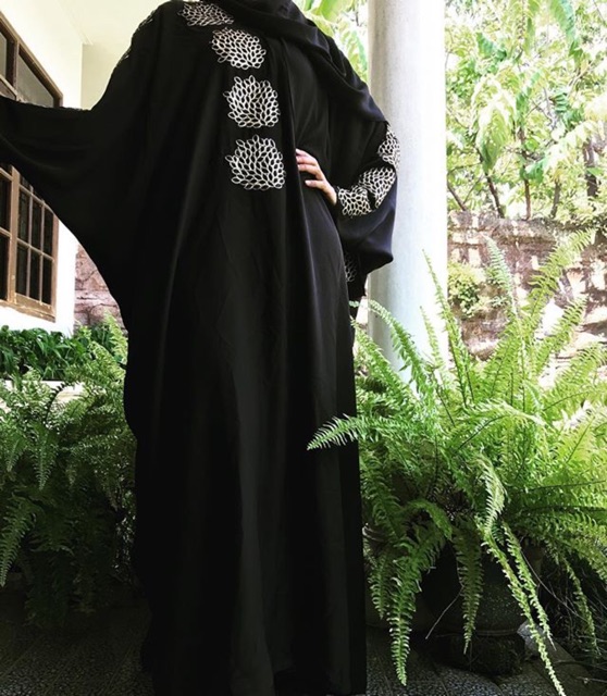 ABAYA Ori Saudia Black n Gold