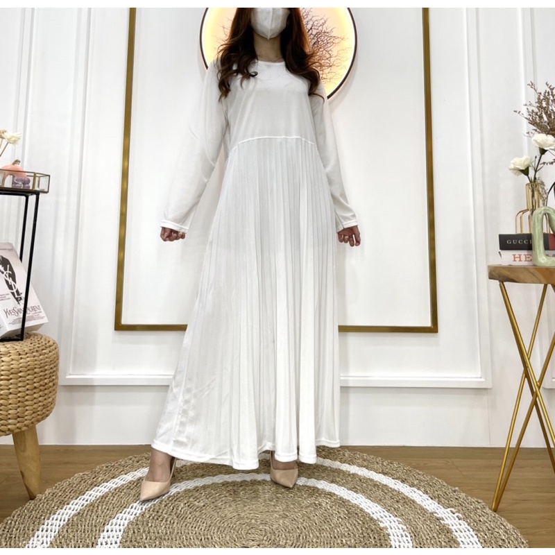 Grosir (40rb x 5pcs) - Kode 631 Gamis Plisket Voxy White