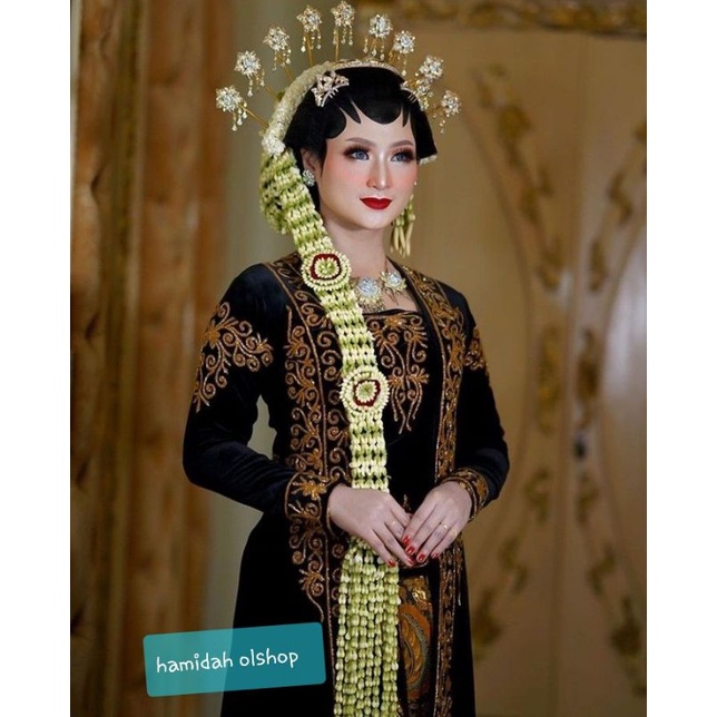 Kebaya Kutubaru bludru  jokowi JUMBO