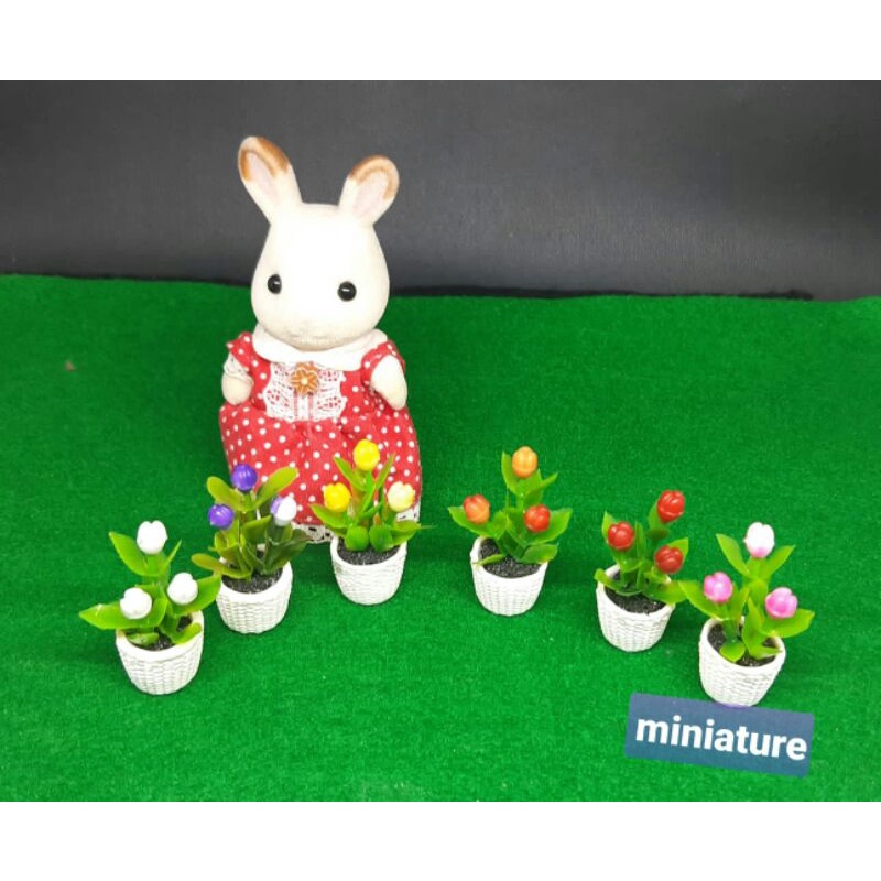 miniatur pot bunga rumah boneka