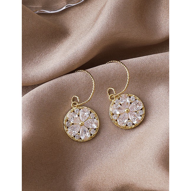 LRC Anting Tusuk Fashion White Zircon Disc Flower P75272