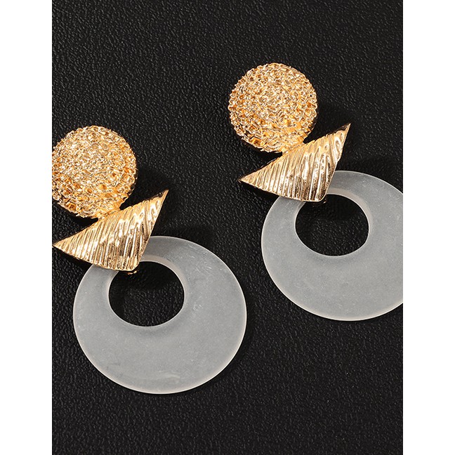 LRC Anting Tusuk Fashion Gold Resin Metal Circle Earrings D27994