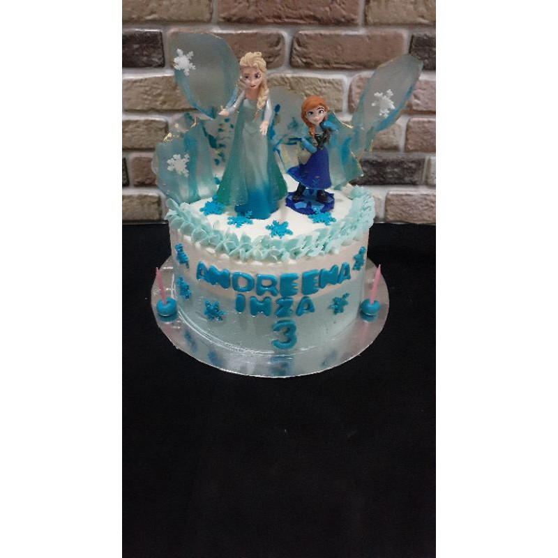 

KUE FROZEN BUTTER CREAM