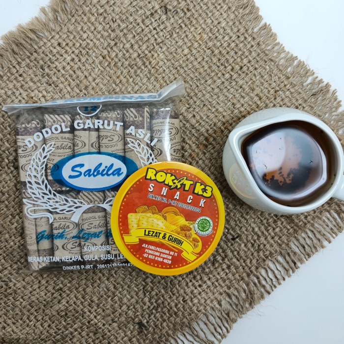 

Dodol Kertas Kenyal Enak Makanan Ringan Permen Snack Cemilan Jajanan