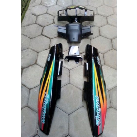 Cover Bodi Belakang Set Batok kepala Shogun Kebo Suzuki Shogun kebo set sticker