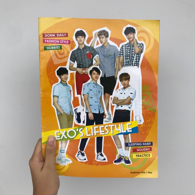 

BUKU EXO’S LIFESTYLE [ CD + MAP ]
