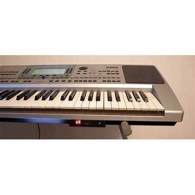 Keyboard Korg PA50