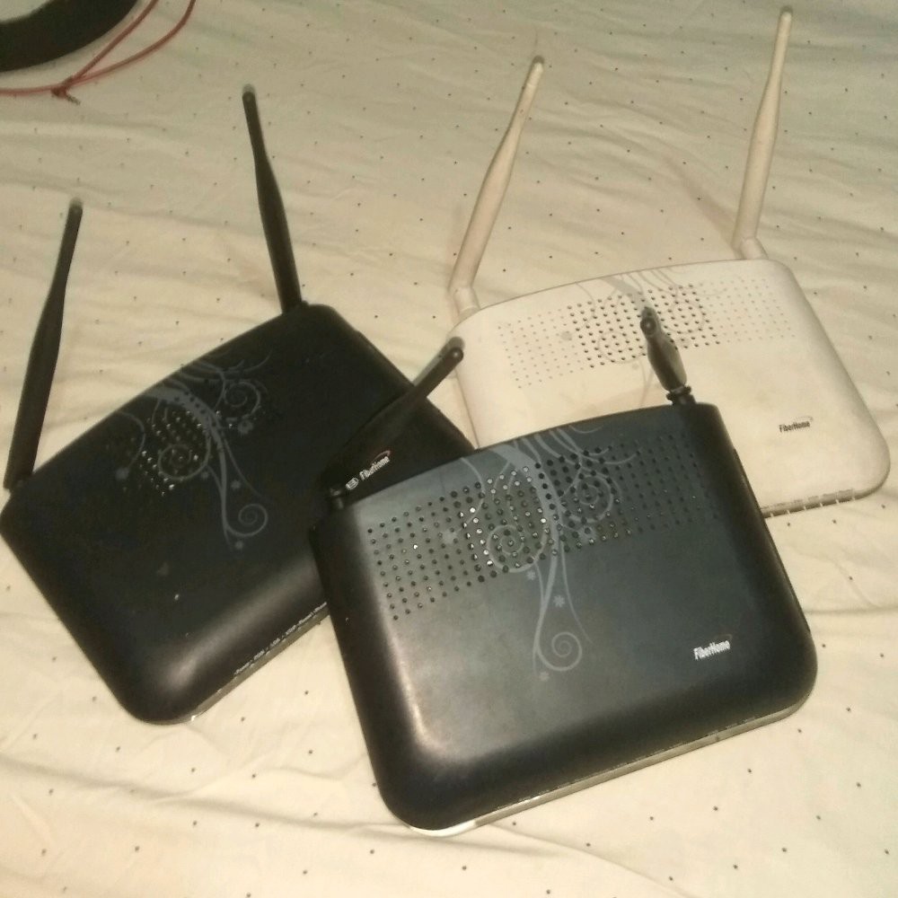 Router FiberHome