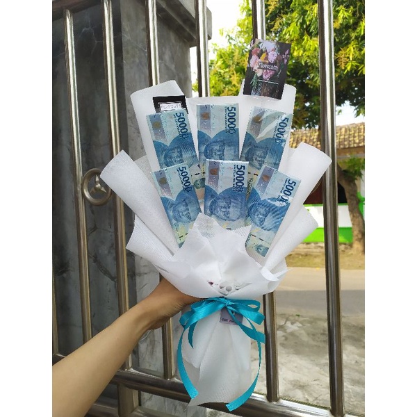 Bucket Uang/ Buket Uang/ Bucket Uang Asli/ Bucket Uang Asli/ Bouquet Money / Bouquet Uang/ Buket Uan