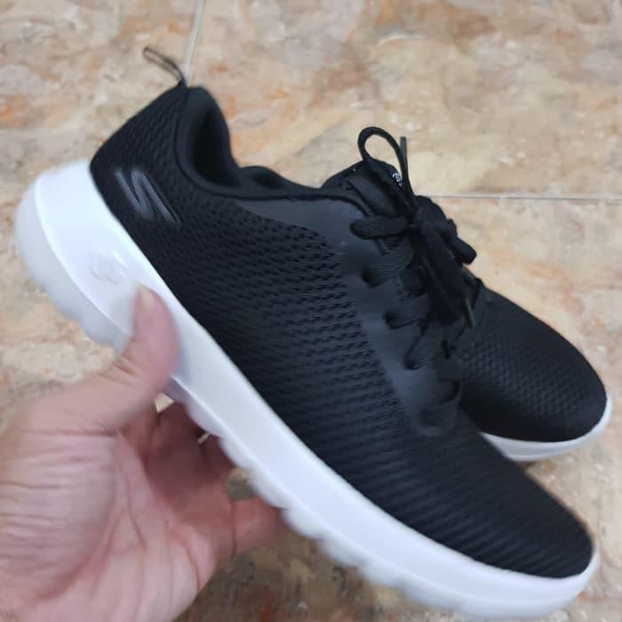 Sepatu Original Skechers Gowalk Joy Black/White