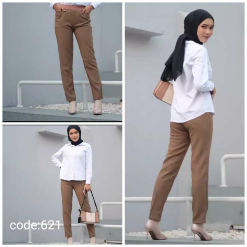 celana kantor wanita pinggang karet/celana bahan wanita pinggang karet merk PDF