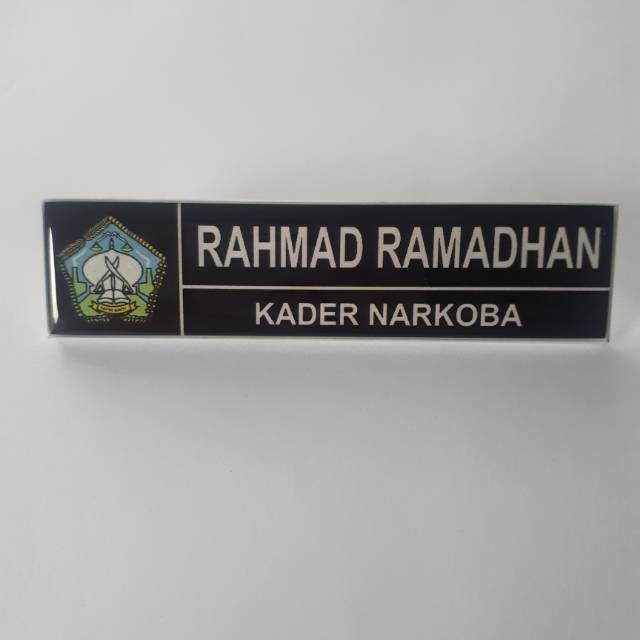 

Name Tag, Nama Dada Murah Meriah