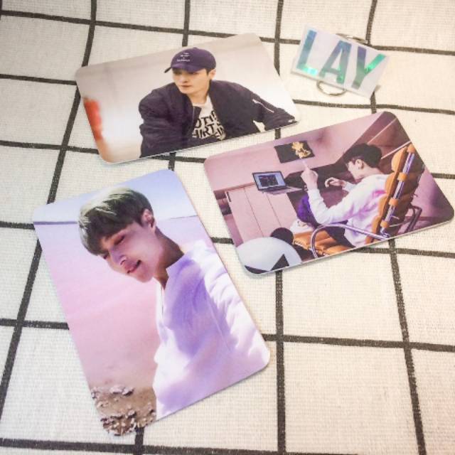 STICKER HOLOGRAM + PHOTOCARD EXO (SET)