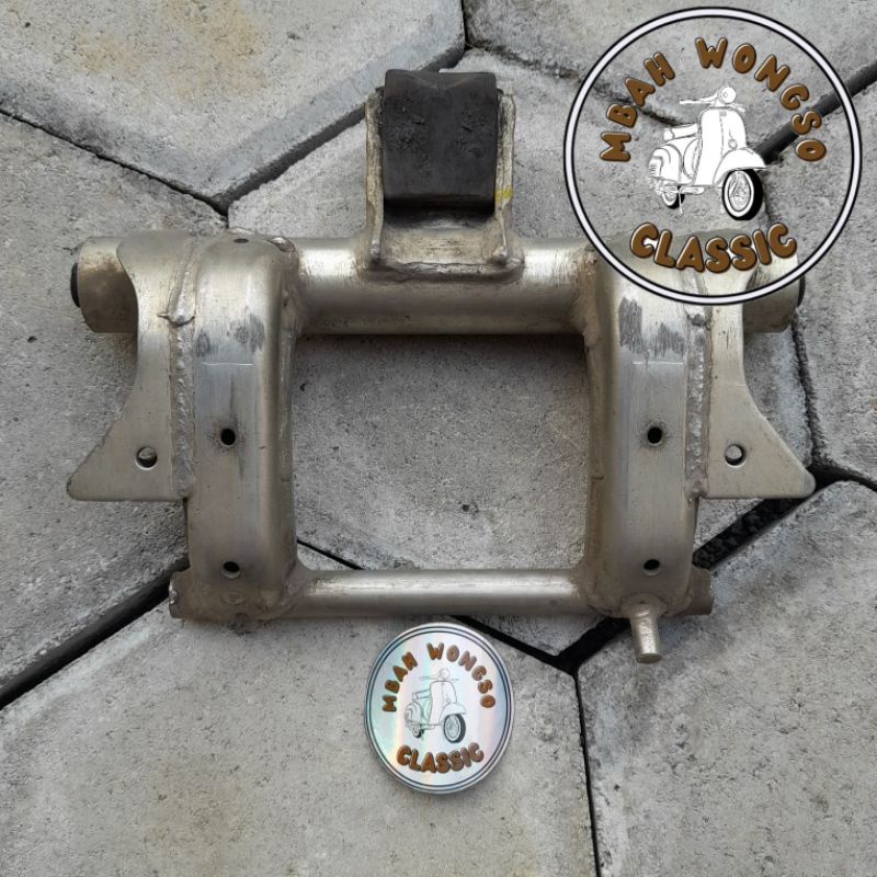 MOUNTING AYUNAN SAMBUNGAN MESIN MONTING VARIO 125 VARIO 150 ALL NEW VARIO 125 ALL NEW VARIO 150 ORIG