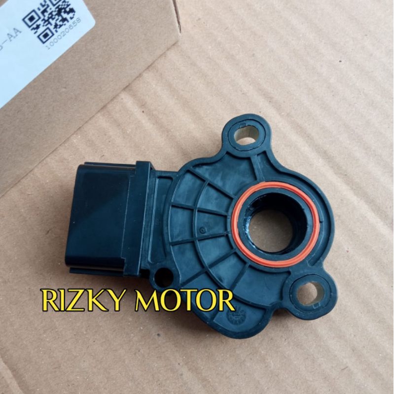 Sensor TR Transmisi Ford fiesta 1.400 cc Matik