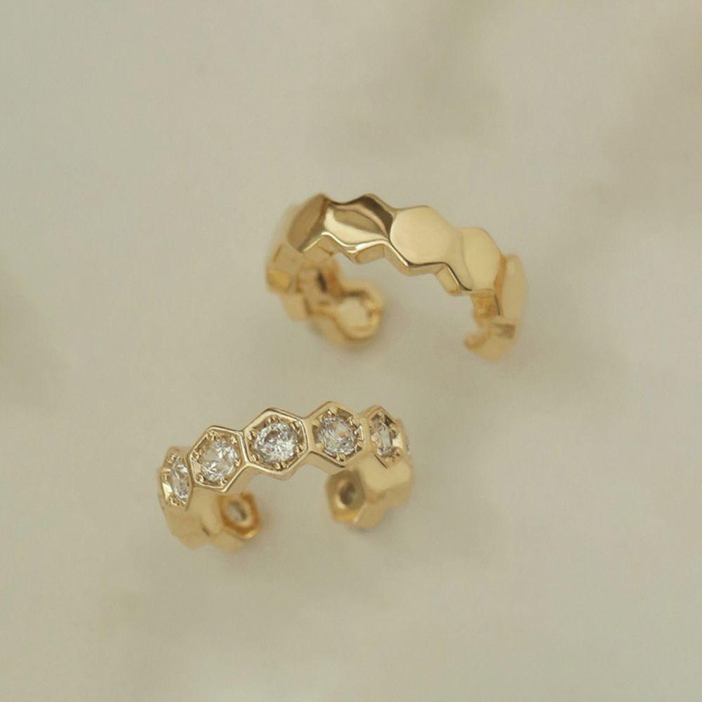 Needway Asimetris Telinga Klip Klip Punk Temperamen Lingkaran Telinga Manset Zirkon Halus925 Sterling Perak Palsu Tulang Rawan Tindik Anting-Anting Telinga Klip Tulang Klip Logam Klip Anting-Anting